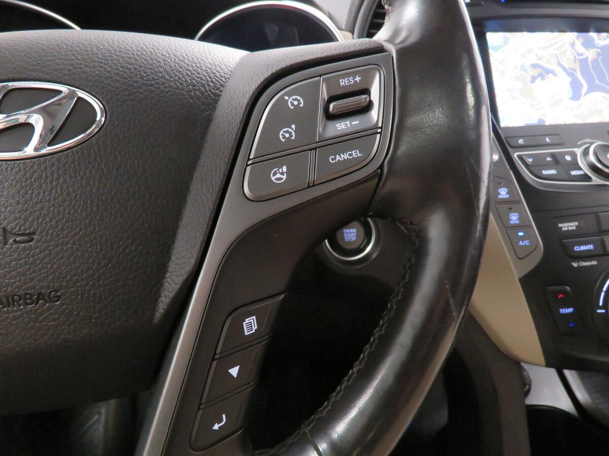 Hyundai Grand Santa Fe 2.2 CRDi 145 kW Luxury