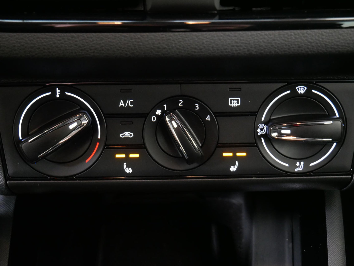 Škoda Kamiq 1.5 TSI 110 kW Ambition Plus