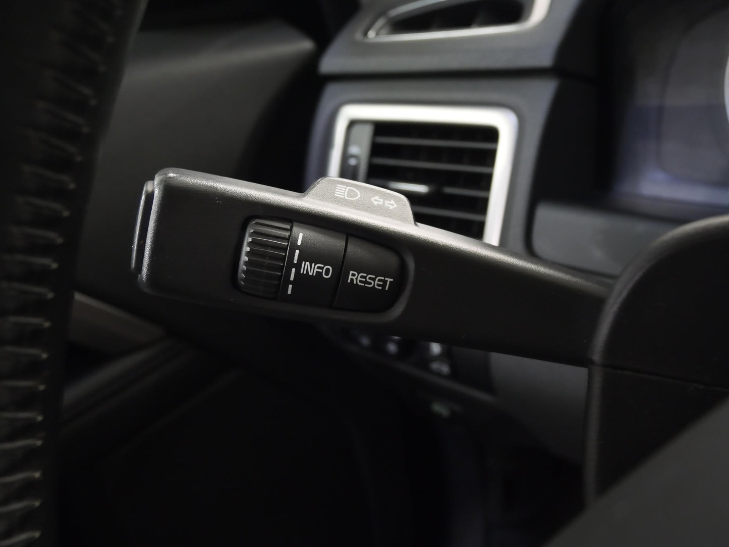 Volvo V70 2.5T 170 kW