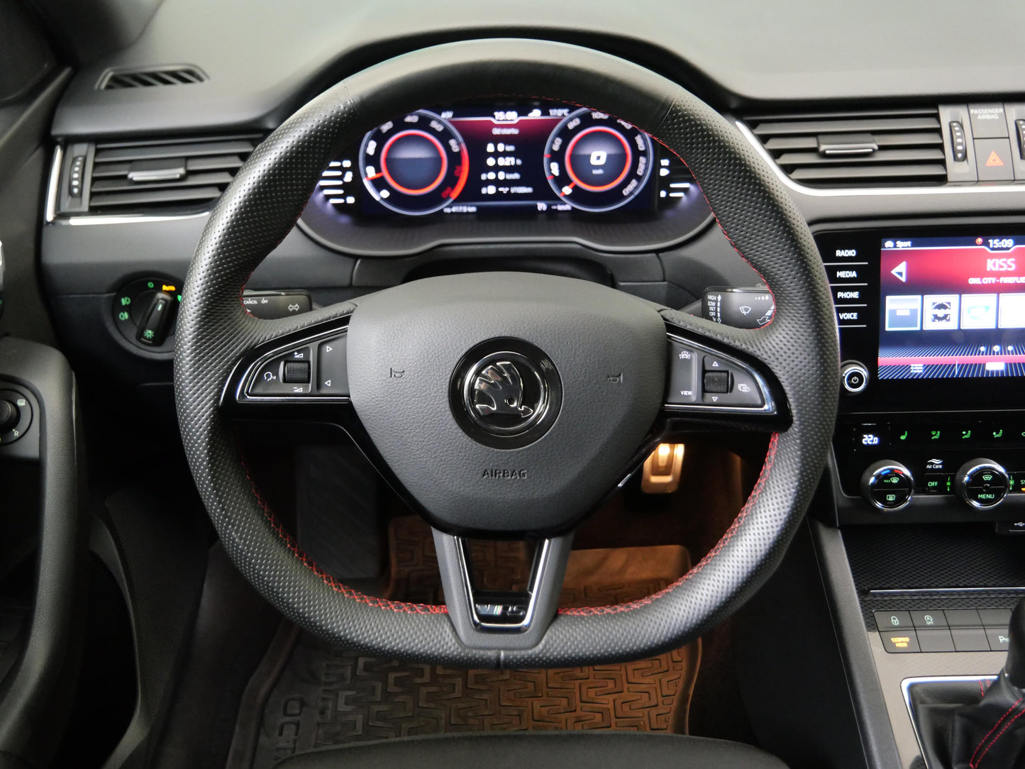 ŠKODA Octavia 2.0 TSI 180 kW RS