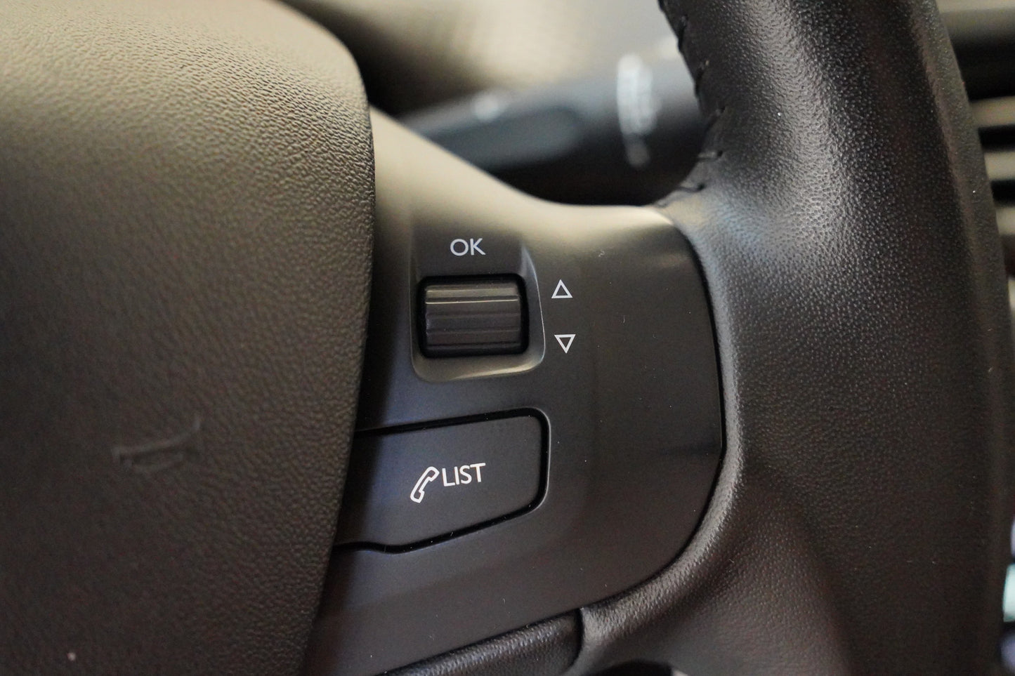 Peugeot 2008 1.2 PureTech 61 kW Active