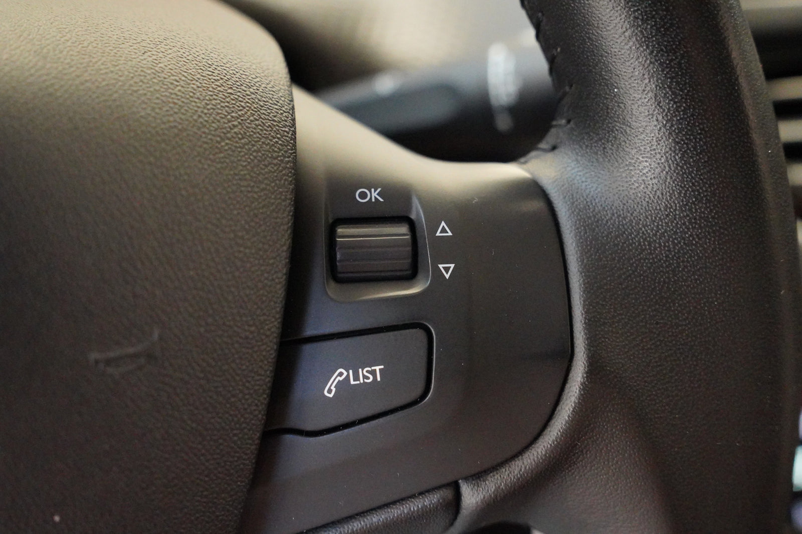 Peugeot 2008 1.2 PureTech 61 kW Active – foto 17