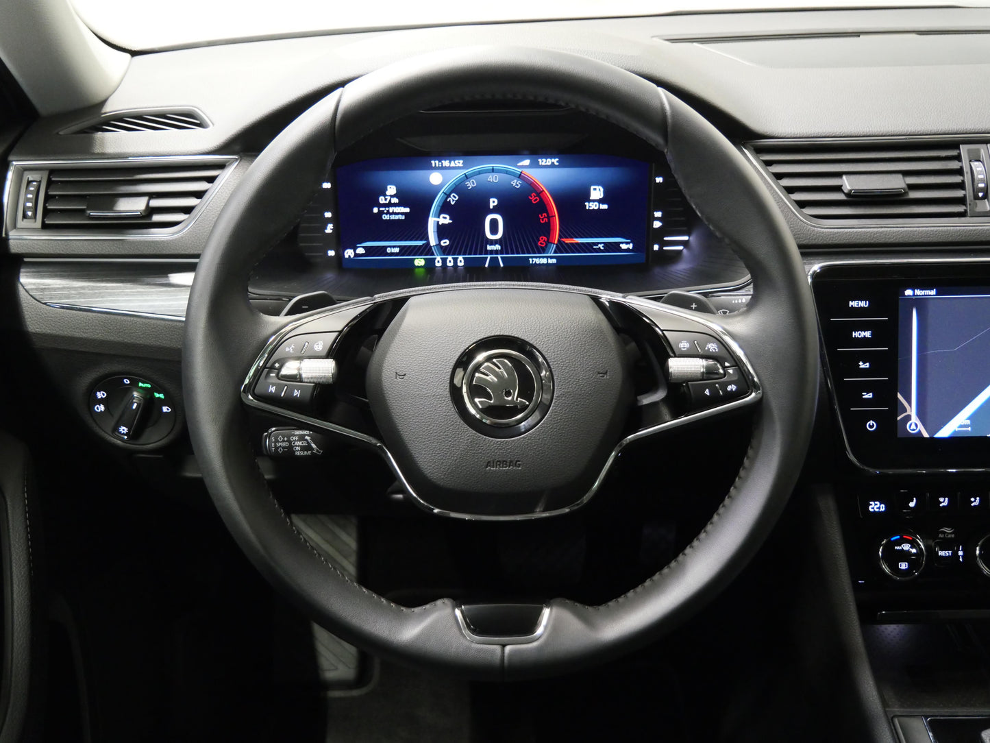 Škoda Superb 2.0 TDI 110 kW Style TOP