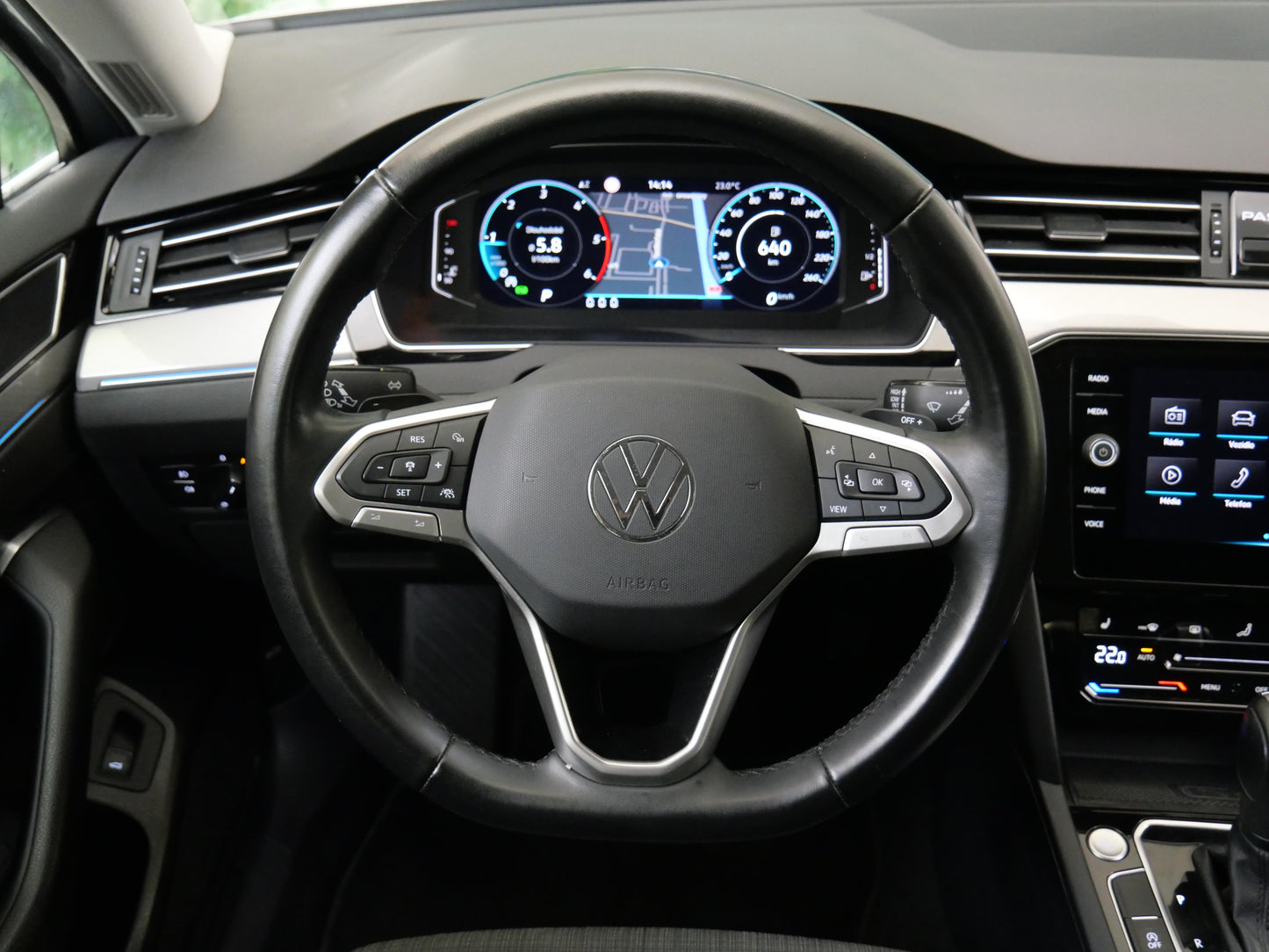 Volkswagen Passat 2.0 TDI 110 kW Business