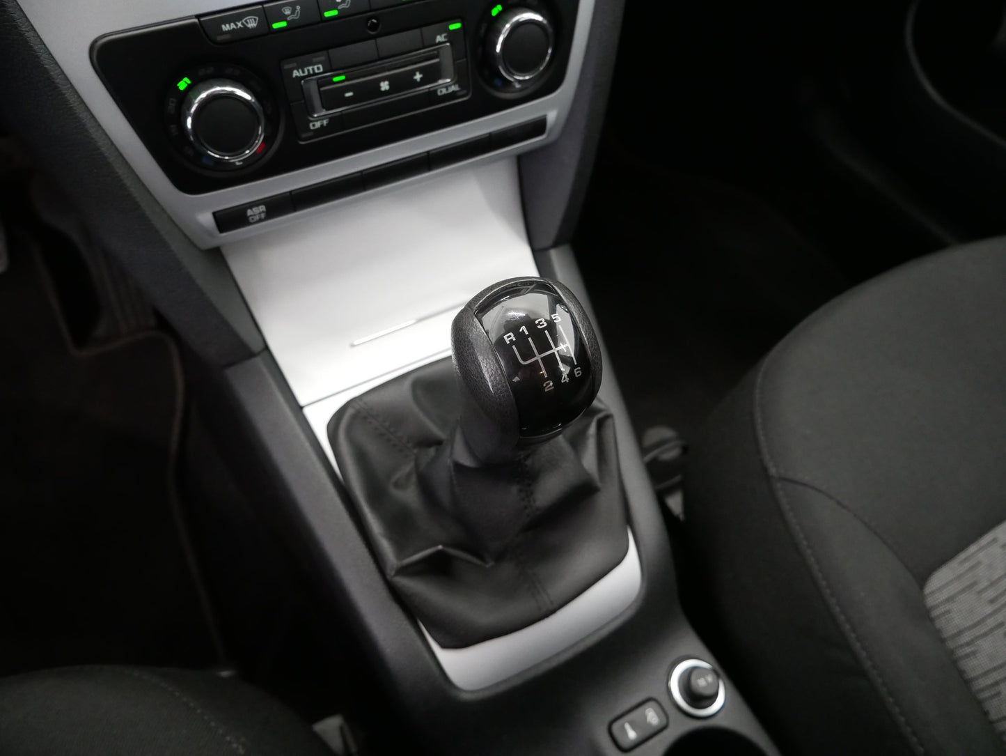 Škoda Octavia II 1.4 TSI 90 kW Ambiente