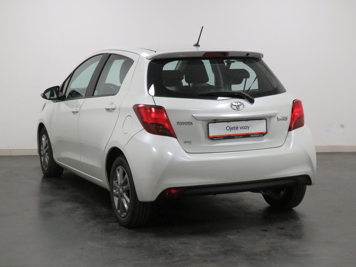 Toyota Yaris 1.0 VVT-i 51 kW Trend