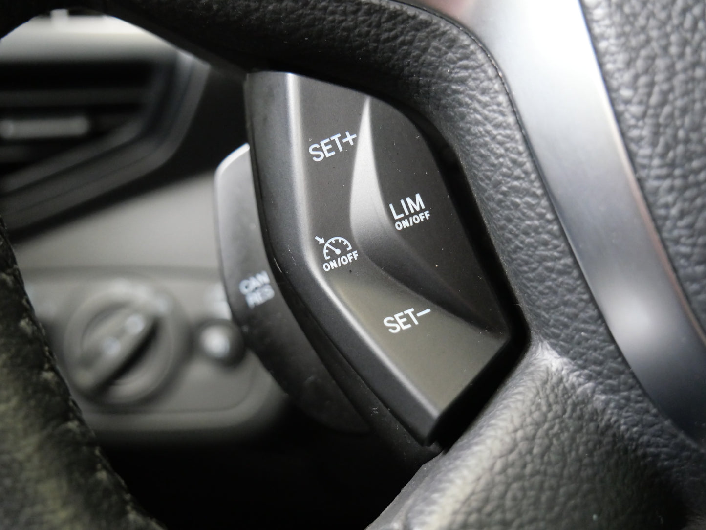 Ford Kuga 2.0 TDCI 110 kW Trend