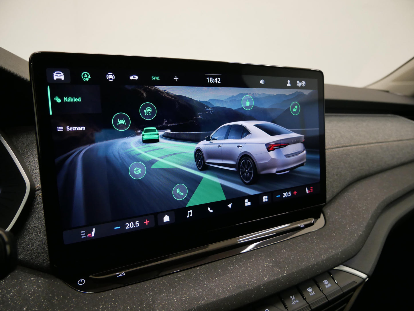 Škoda Octavia 1.5 eTSI 110 kW Top Selection