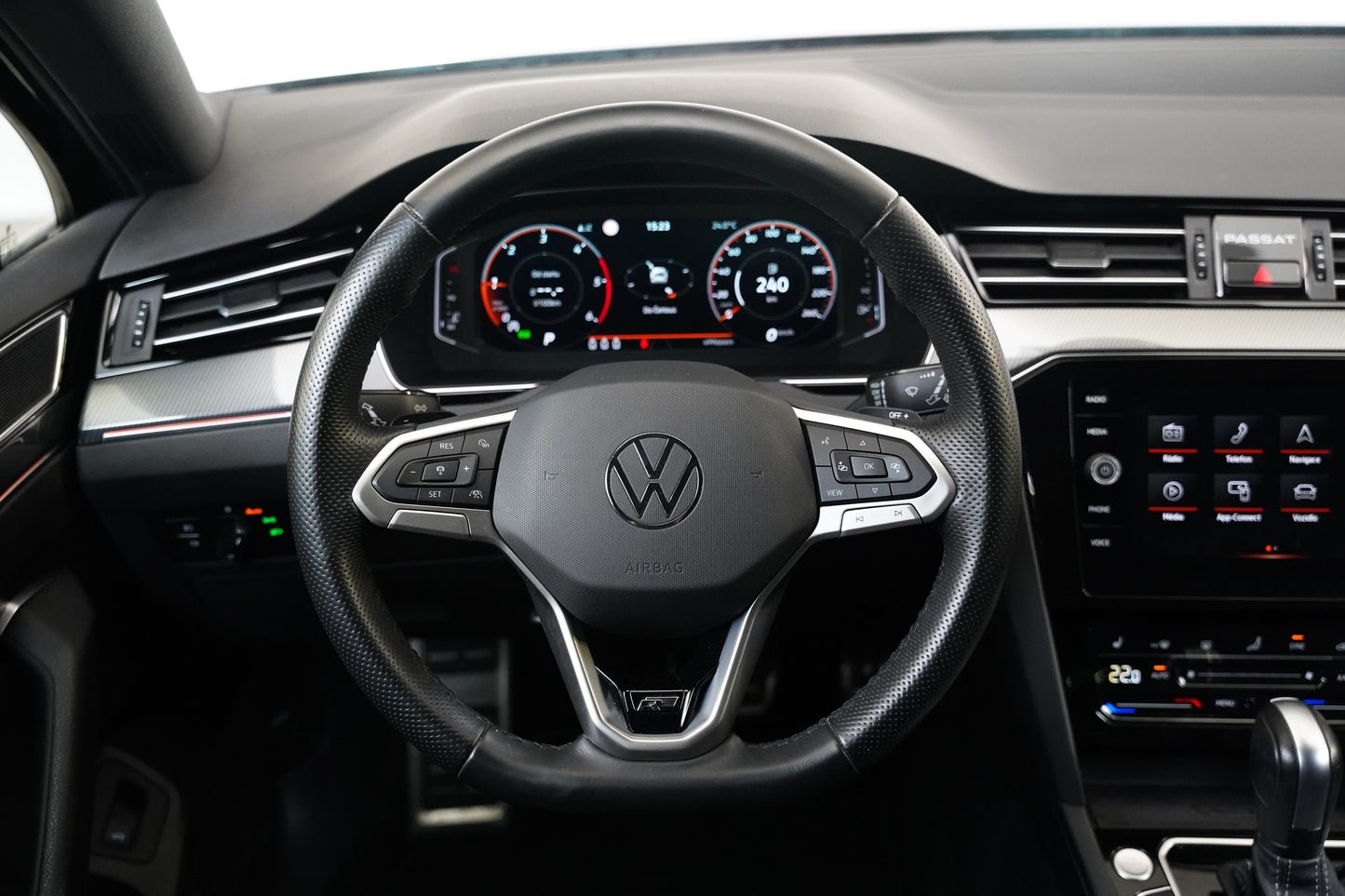 Volkswagen Passat 2.0 TDI 110 kW R-Line
