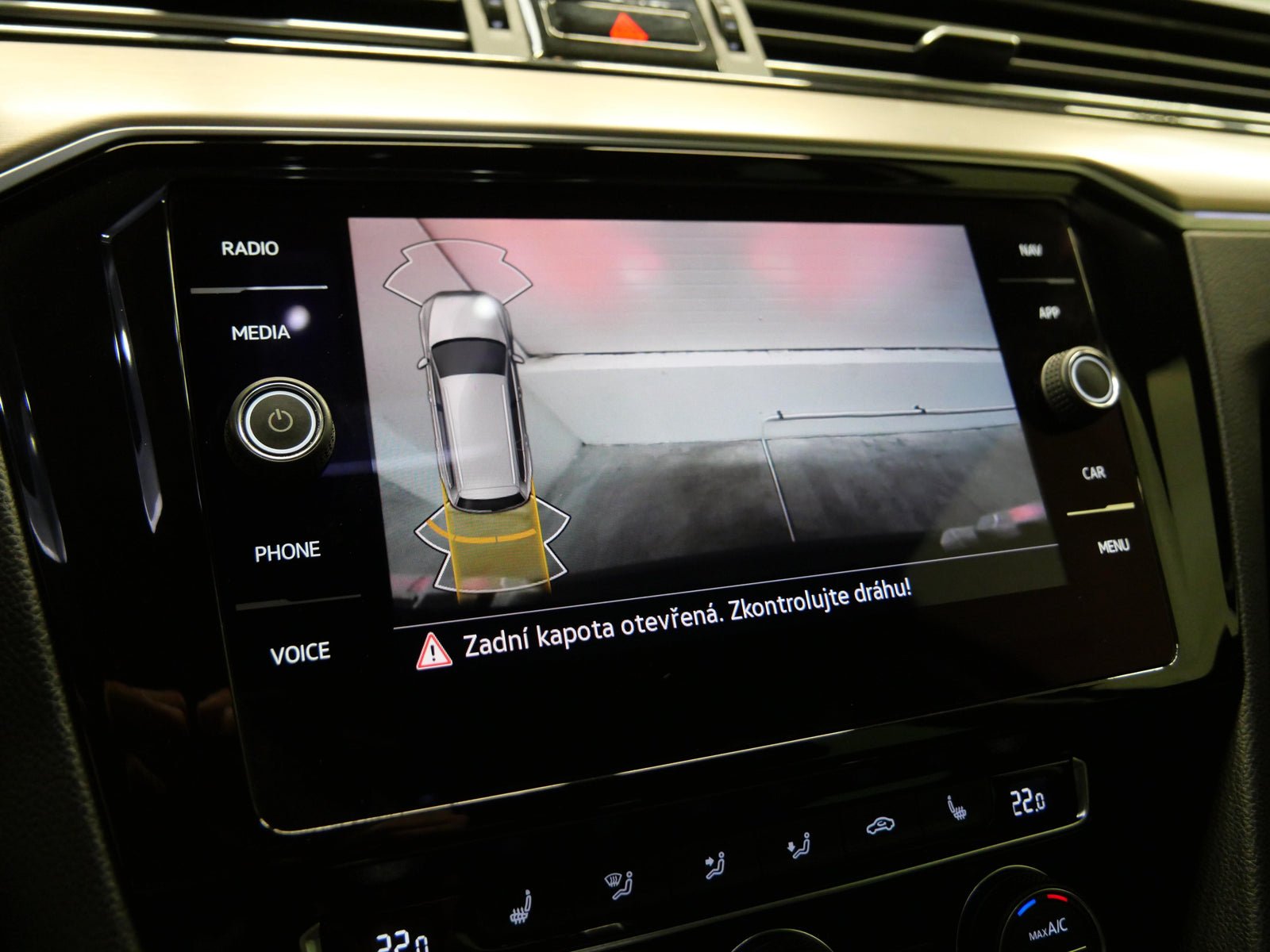 Volkswagen Passat 2.0 TSI 140 kW Elegance – foto 17