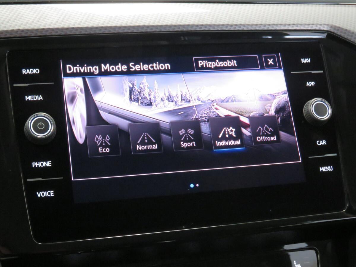 Volkswagen Passat 2.0 TDI 147kW DSG 4x4 Alltrack
