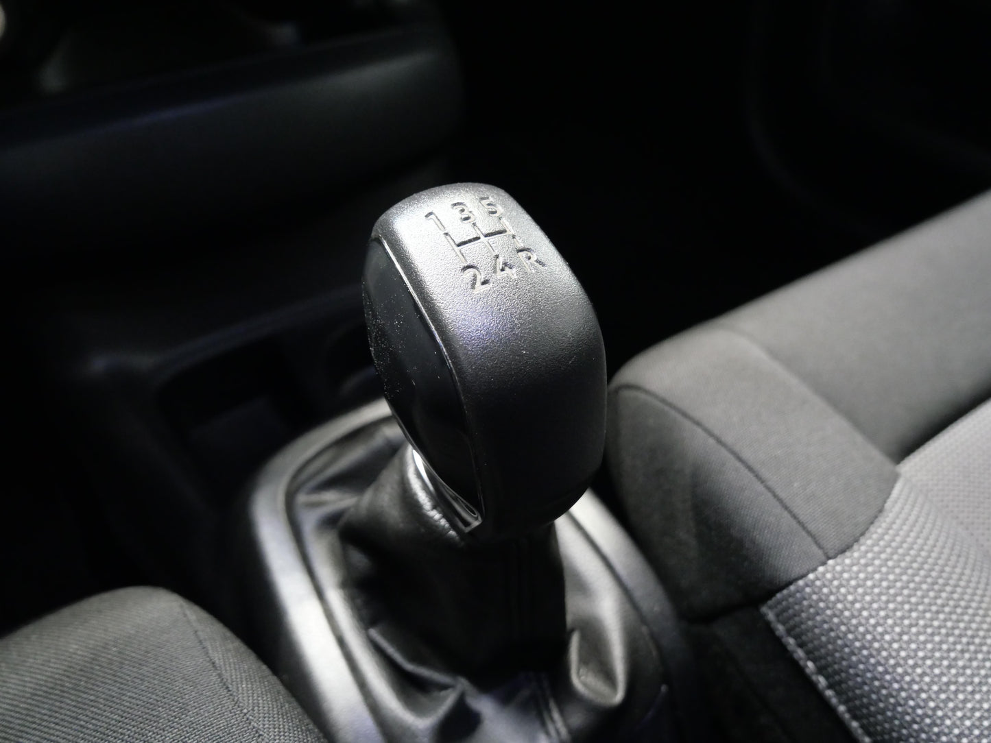Citroën C4 Cactus 1.2 VTI 60 kW Shine