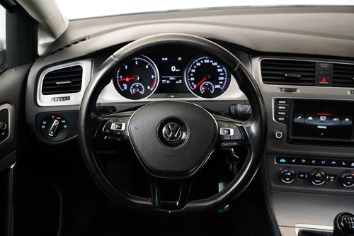 Volkswagen Golf 1.6 TDI 81 kW – foto 17