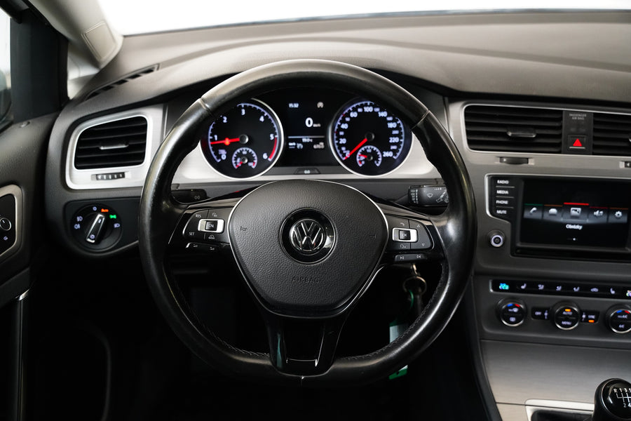 Volkswagen Golf 1.6 TDI 81 kW – foto 17