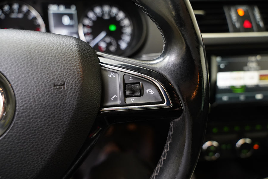 Škoda Octavia 2.0 TDI 110 kW – foto 17