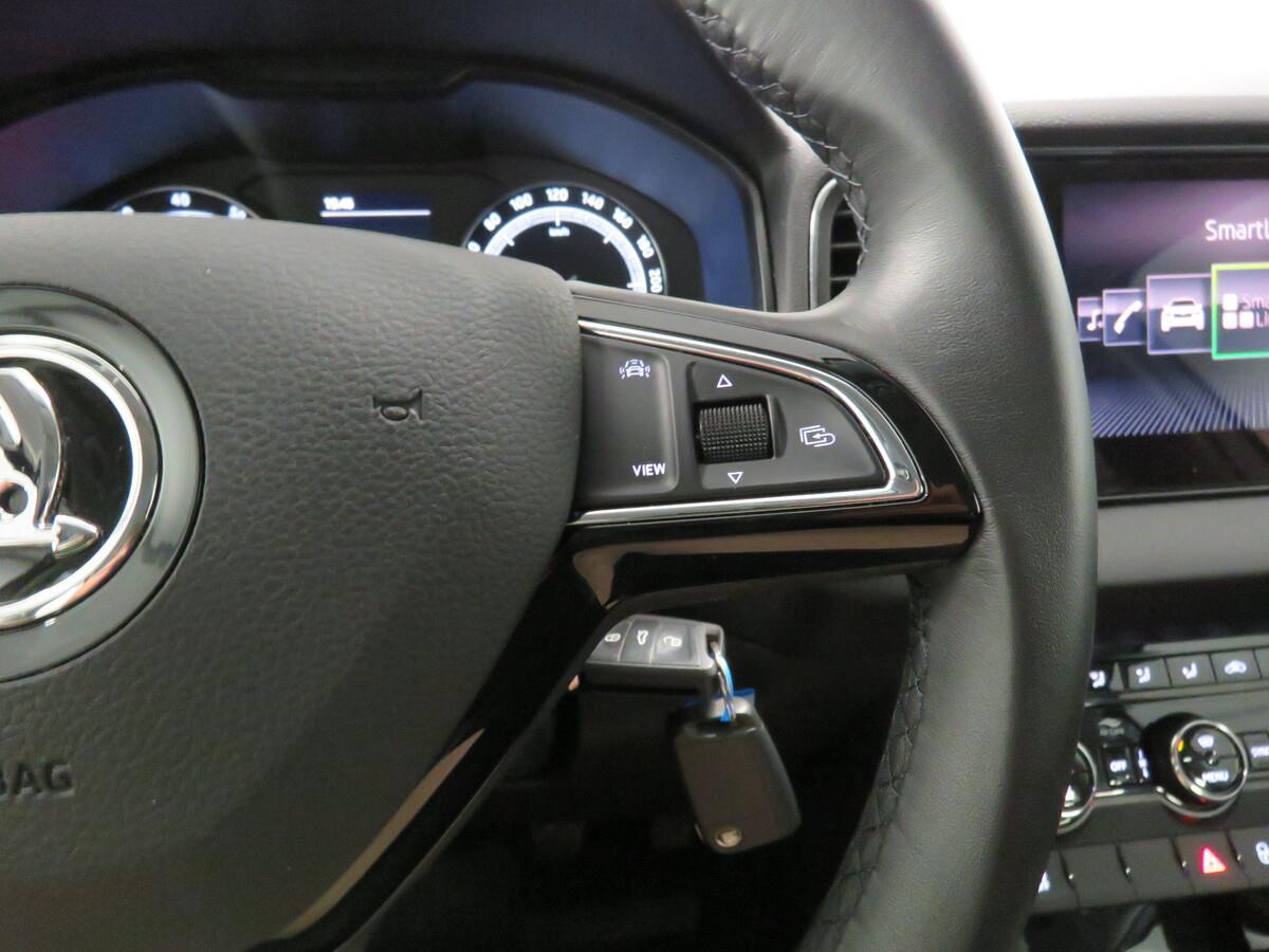 Škoda Karoq 1.5 TSI 110 kW Ambition Plus