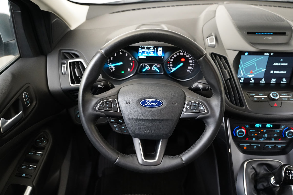 Ford Kuga 1.5 EcoBoost 110 kW Titanium