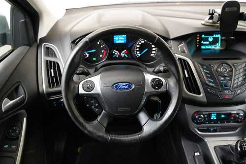 Ford Focus 1.6 Ti-VCT 92 kW Trend – foto 17