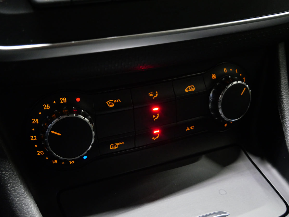 Mercedes-Benz Třídy A 180 BlueEfficiency 90 kW Urban – foto 17