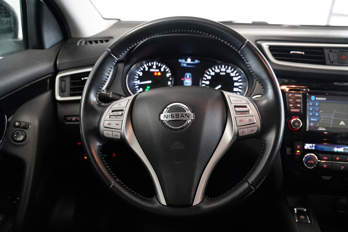 Nissan Qashqai 1.2 i 85 kW N-Connecta