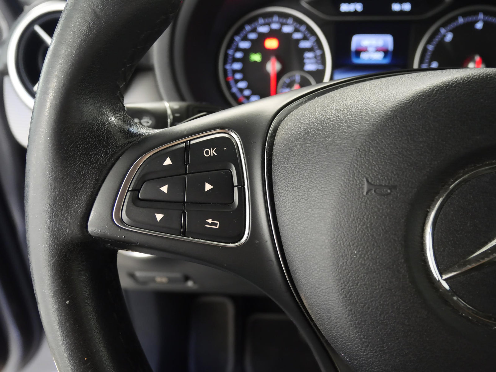 Mercedes-Benz B-Class 180D 80 kW – foto 17