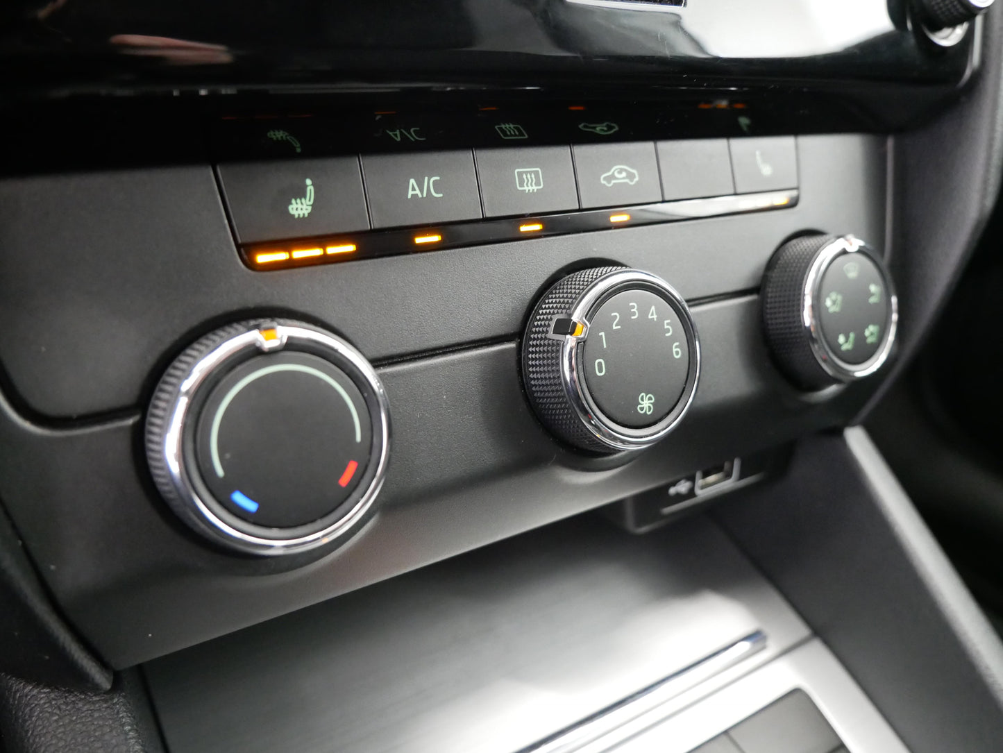 Škoda Octavia 1.4 TSI 110 kW Ambition