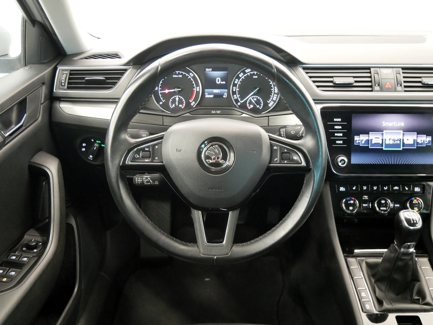 Škoda Superb 2.0 TDI 110 kW Style