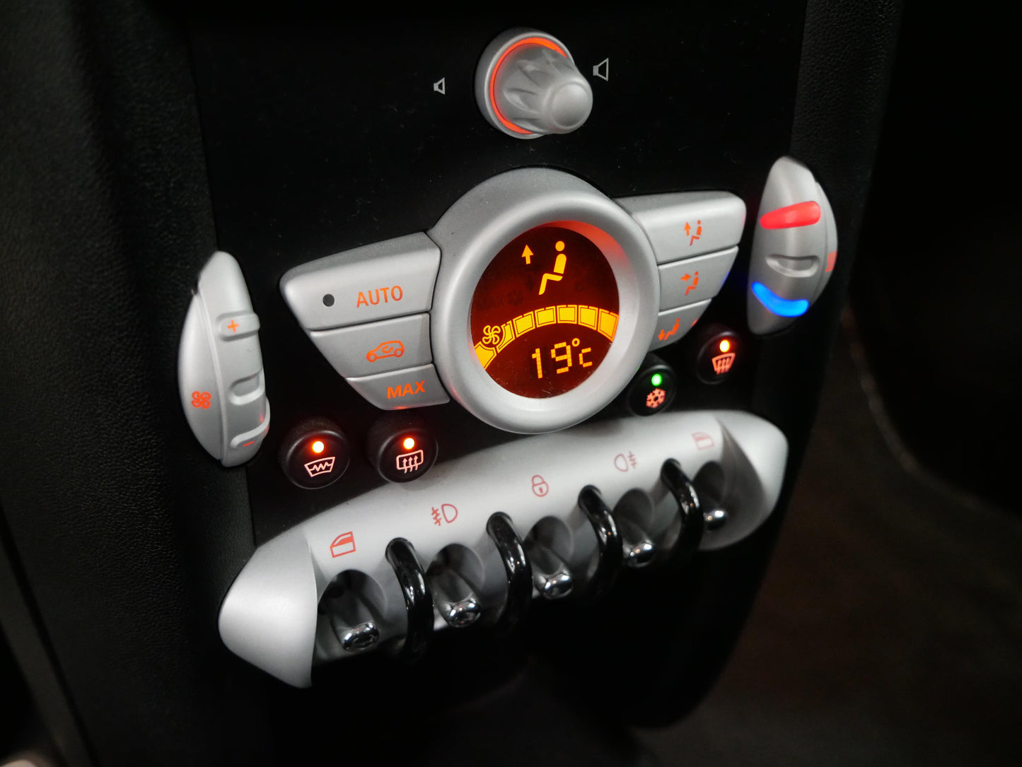 Mini Cooper S 1.6i 128 kW