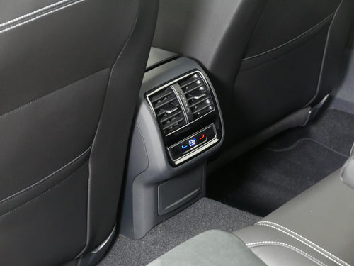 Volkswagen Passat 2.0 TDI 110 kW Elegance – foto 17