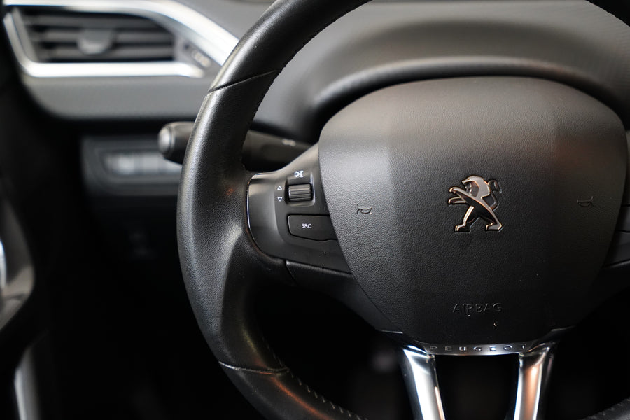 Peugeot 2008 1.2 PureTech 61 kW – foto 17
