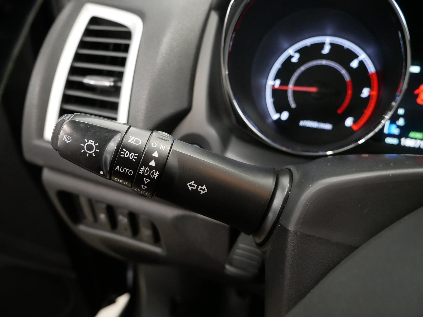Mitsubishi ASX 1.8 DI-D 4X4