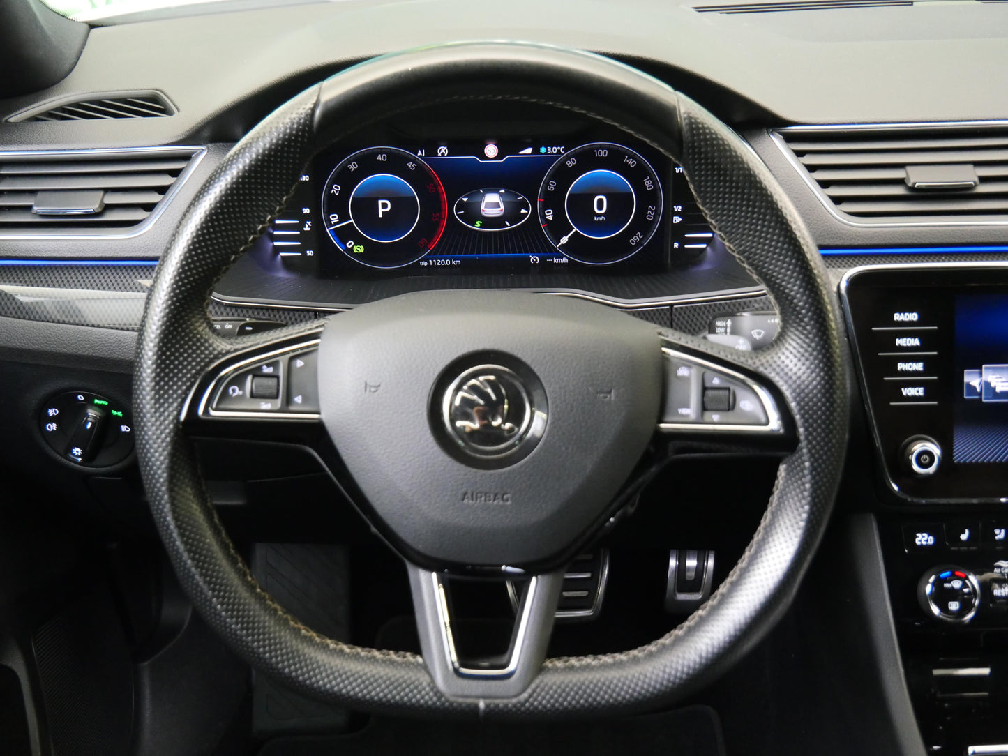 Škoda Superb 2.0 TDI 110 kW Sportline