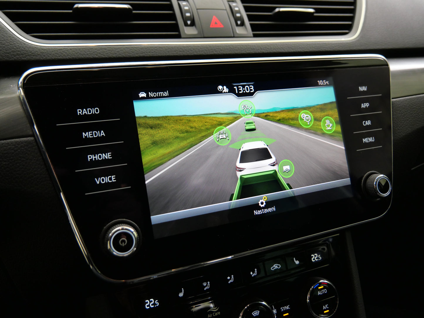 Škoda Superb 2.0 TDI 147 kW DSG 4x4 Style+