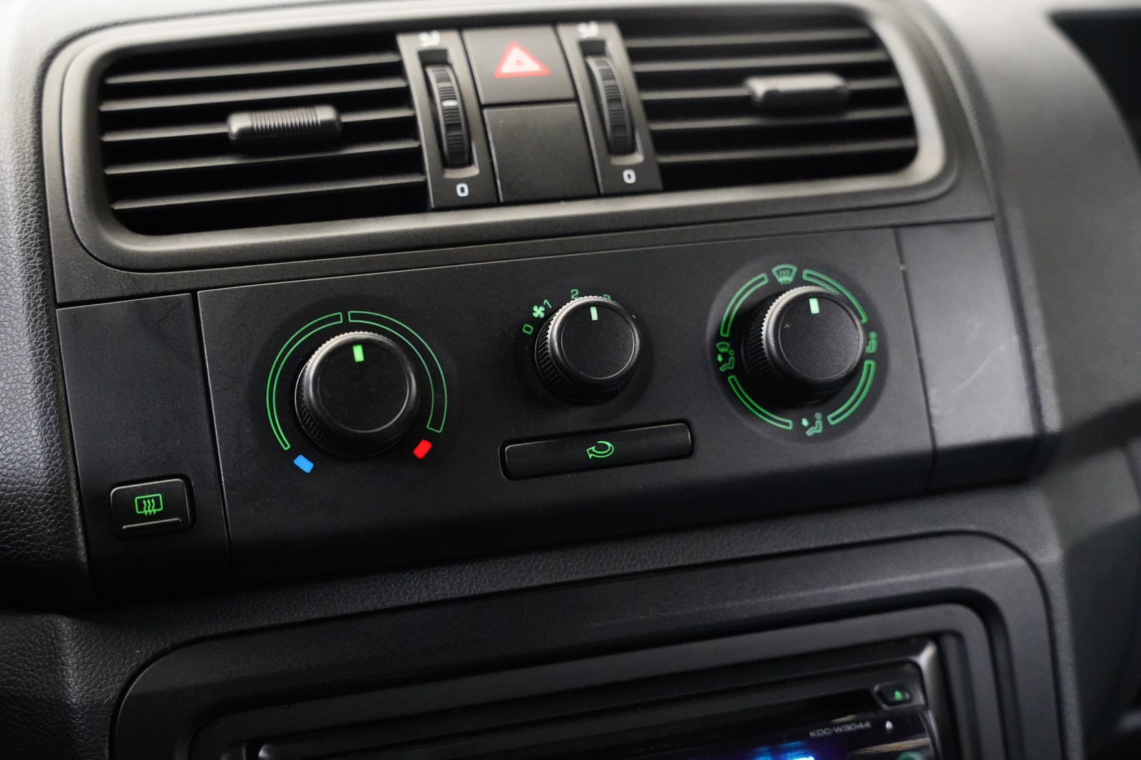 Škoda Roomster 1.2 HTP 51 kW Active – foto 17