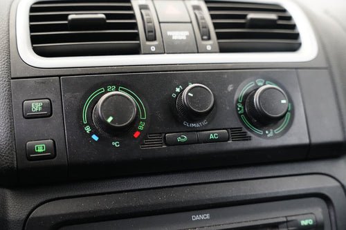 Škoda Fabia 1.4 MPI 63 kW Ambiente – foto 17