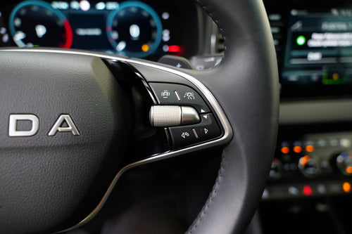 Škoda Karoq 1.5 TSI 110 kW Top Selection – foto 17