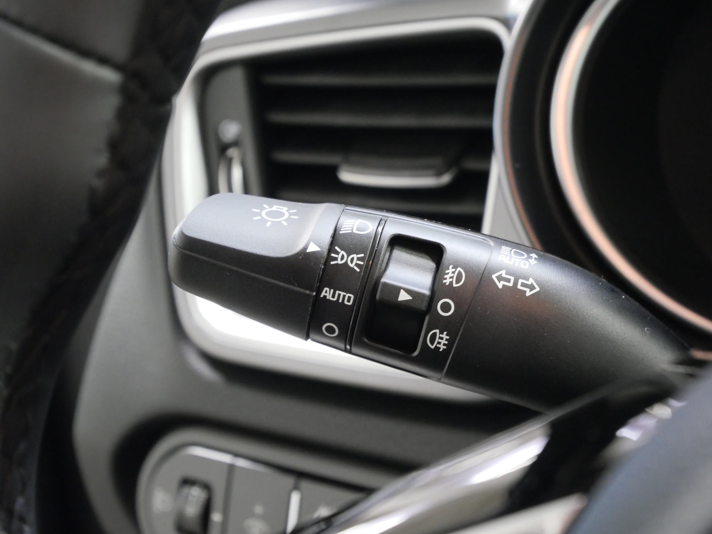 Kia Ceed 1.5 T-GDI 103 kW TOP