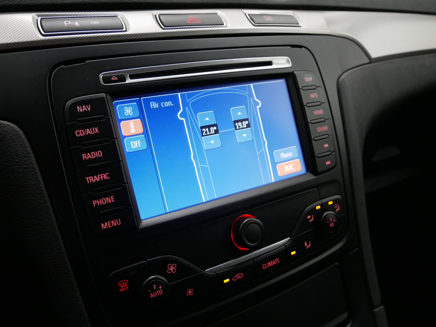 Ford Galaxy 2.0 TDCI 103 kW Champions
