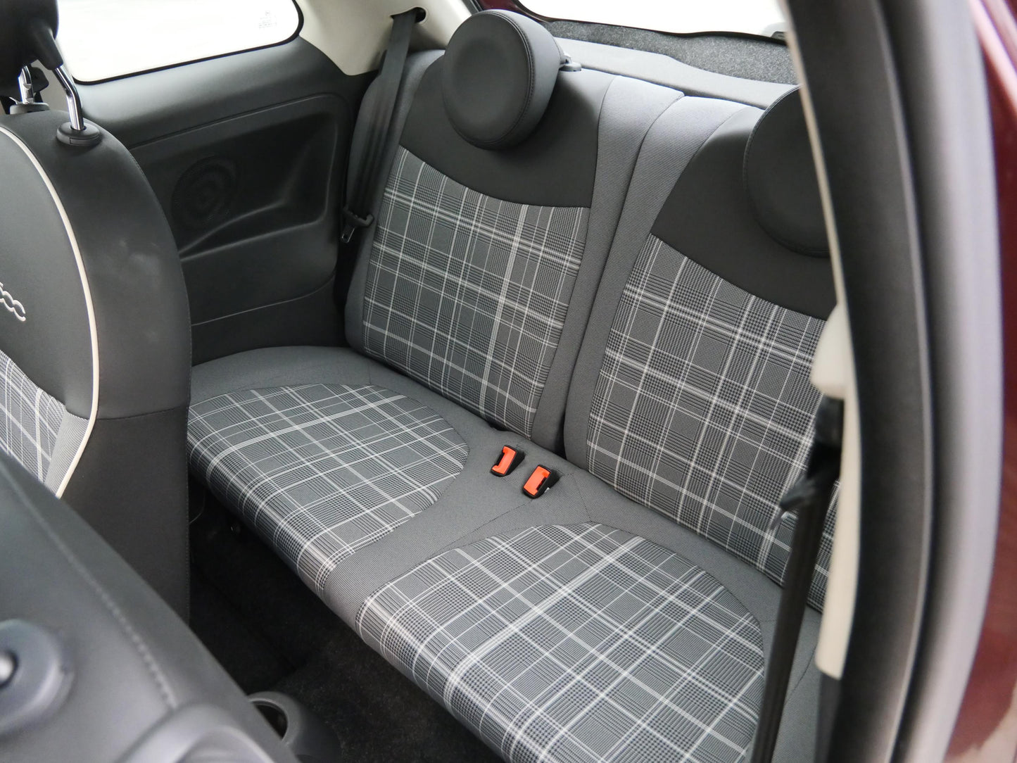 Fiat 500 1.3i 51 kW Lounge
