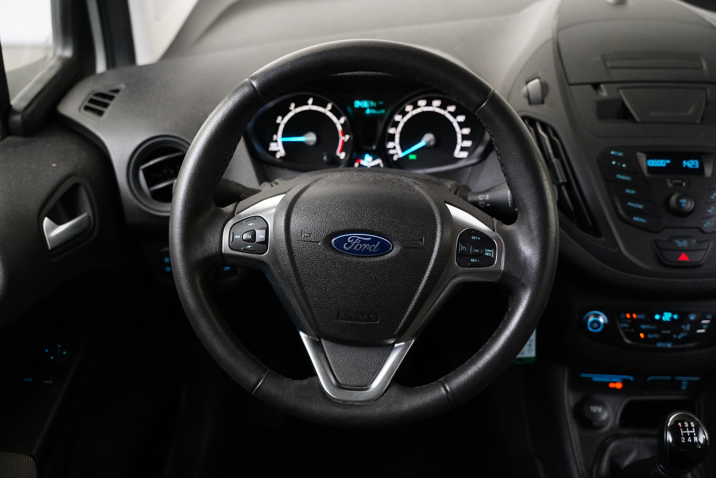 Ford Tourneo Courier 1.0 EcoBoost 74 kW