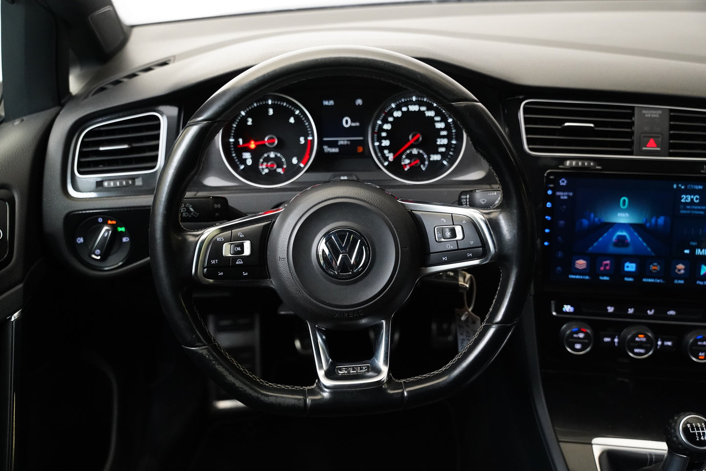 Volkswagen Golf 2.0 TDI 135 kW GTD
