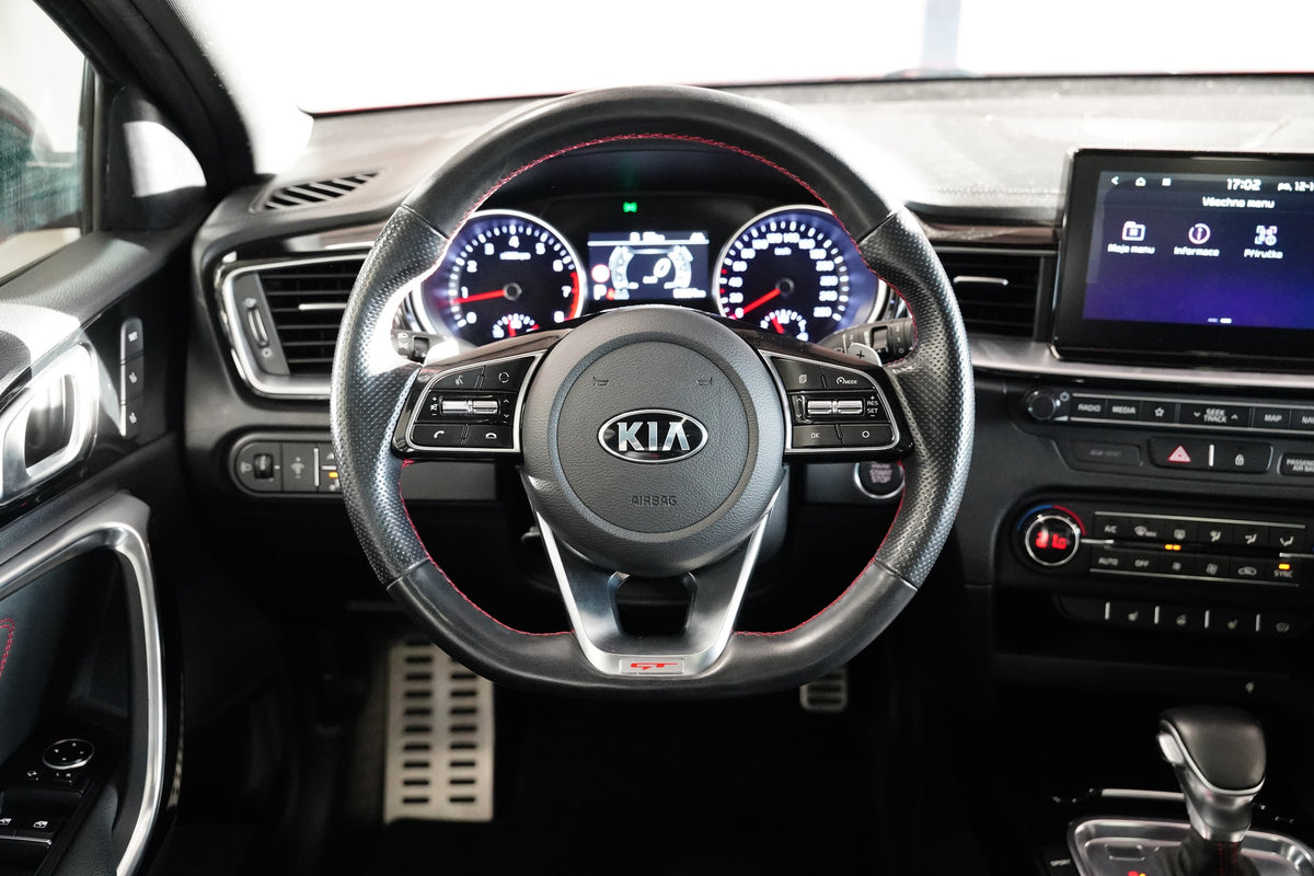 Kia ProCeed 1.6 T-GDi 150 kW GT – foto 17