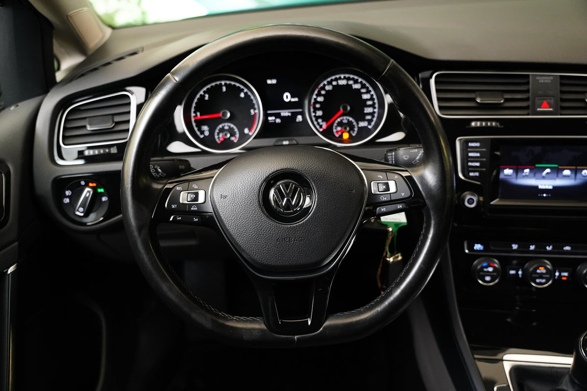 Volkswagen Golf 1.6 TDI 77 kW Highline – foto 17