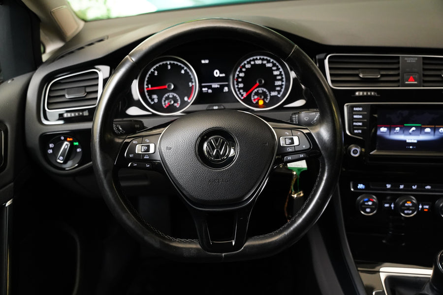 Volkswagen Golf 1.6 TDI 77 kW Highline – foto 17