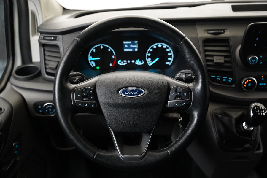 Ford Tourneo Custom 2.0 TDCI 77 kW – foto 17