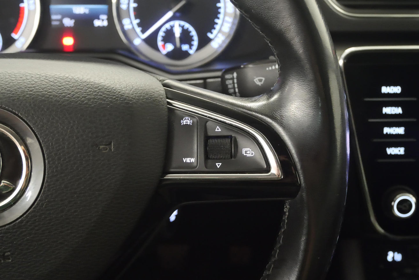 Škoda Superb 2.0 TDI 110 kW Style