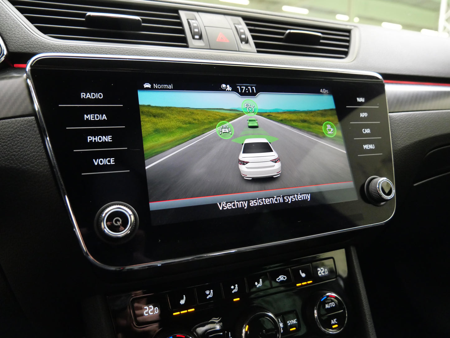 Škoda Superb 2.0 TSI 140 kW SportLine