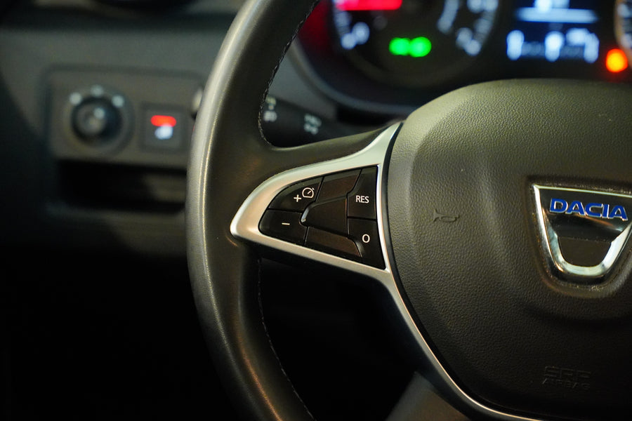 Dacia Duster 1.3 TCe 110 kW 4WD Celebration – foto 17