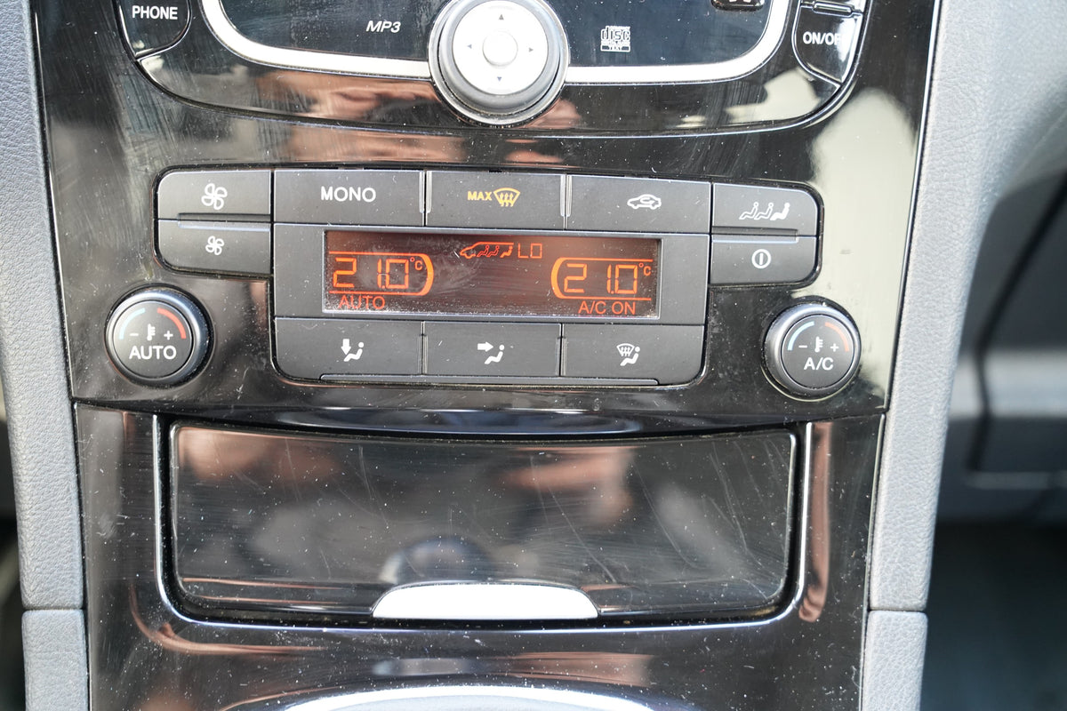 Ford Galaxy 1.6 EcoBoost 118 kW Ghia – foto 17