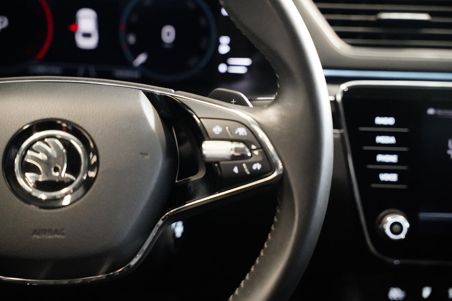 Škoda Superb 2.0 TDI 147kW L&K – foto 17